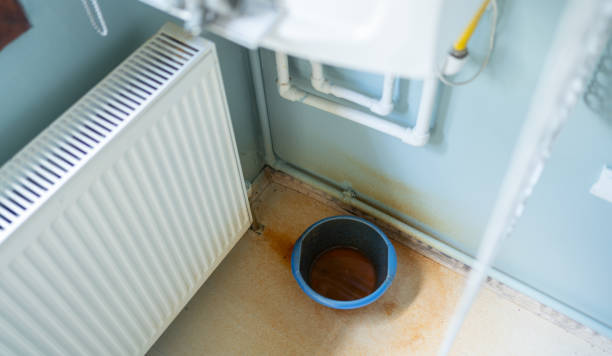 Best Commercial water damage restoration  in Barron, WI
